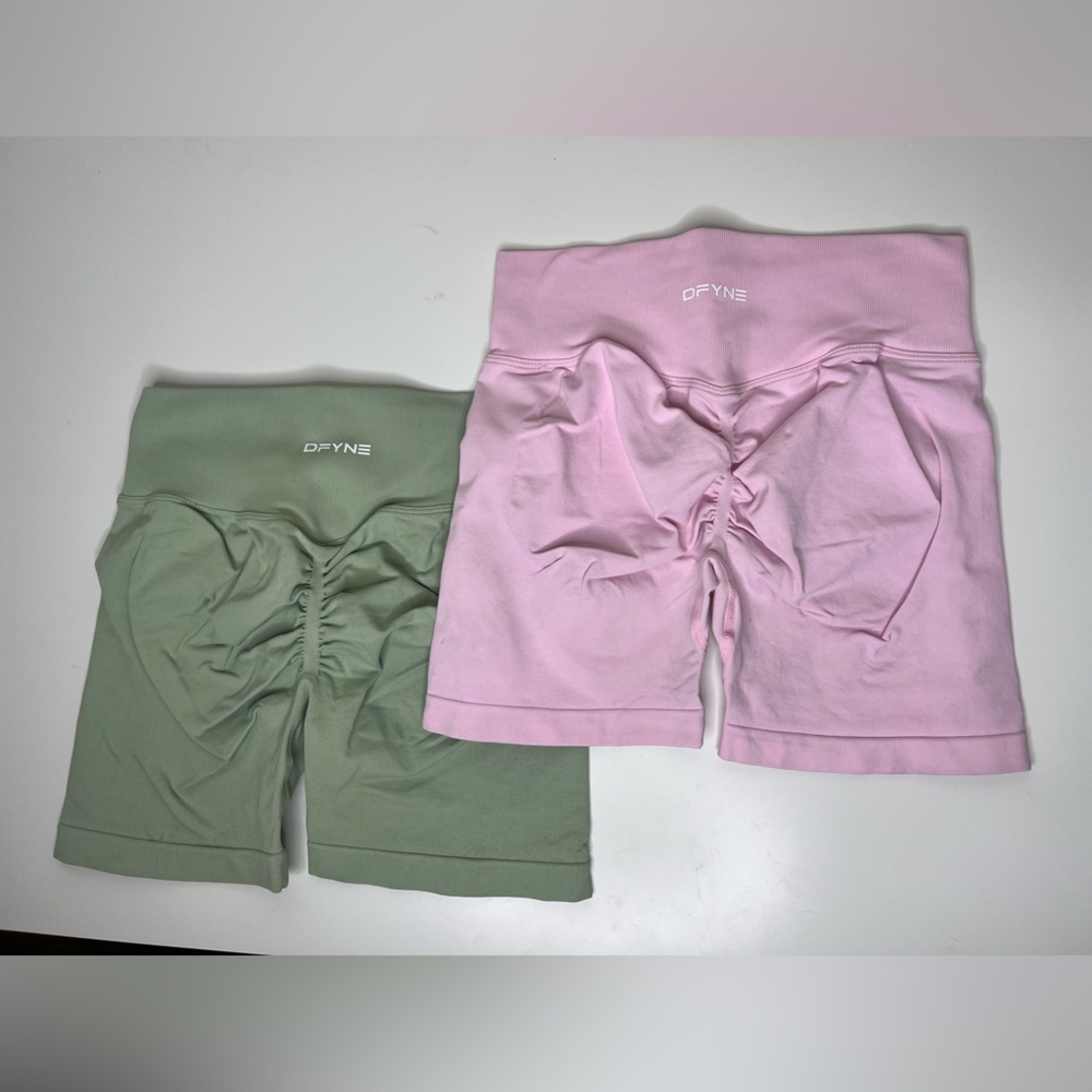 dfyne shorts